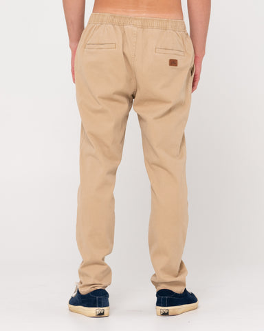 Man wearing Mid Boy Straight Fit Elastic Pant in Khaki