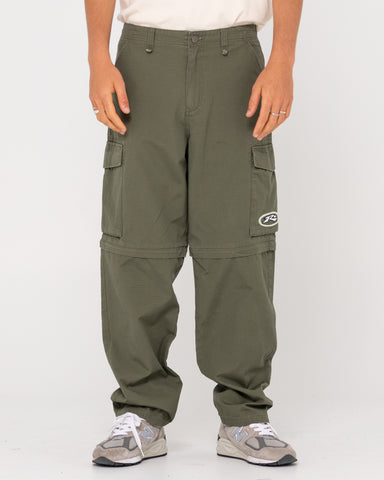 Man wearing Transformer Ripstop Cargo Pant in Army