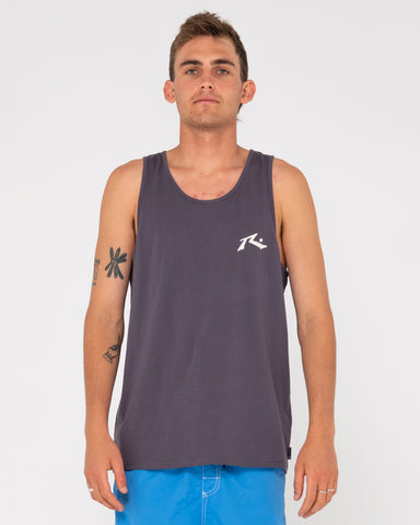 Man wearing Competition Tank in Coal 2