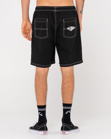 Man wearing Manila Folder 19 Heritage Elastic Short in Black