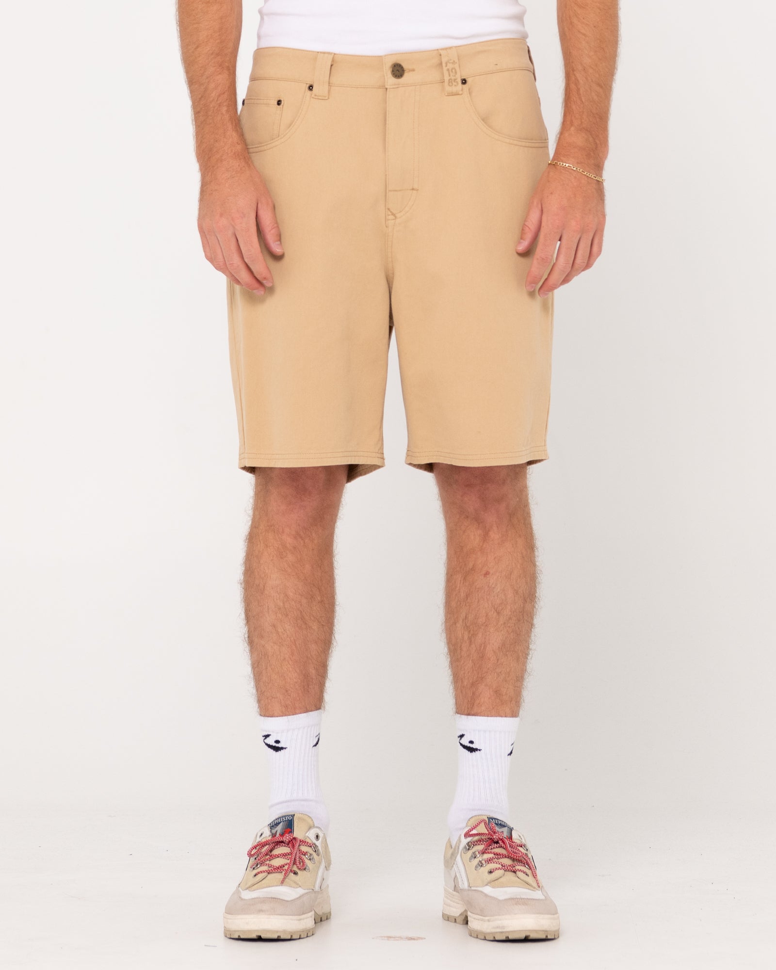 Loose khaki shorts shop