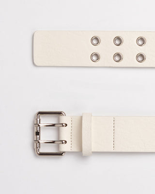 Womans Xoxo Eyelet Belt in Off White