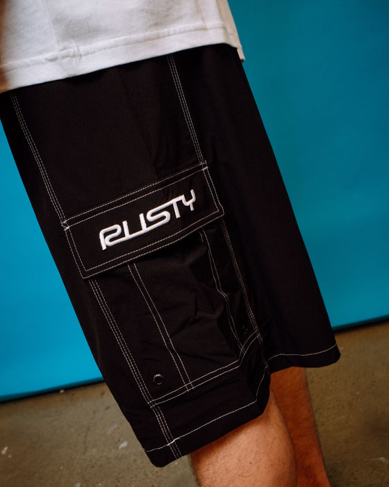 man-wearing-pick-pocket-elastic-waist-boardshort-in-black