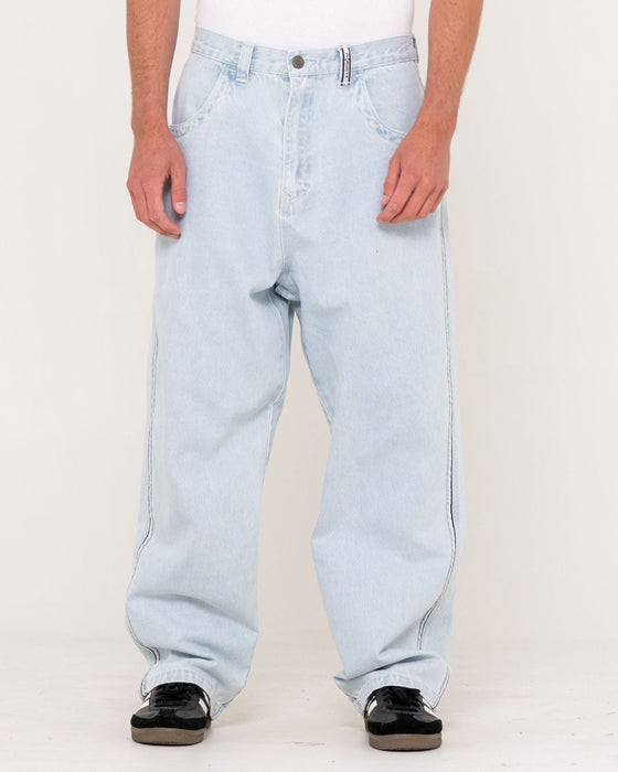 man-wearing-flip-daddy-2-0-jean-sky-blue-heather-in-sky-blue-heather