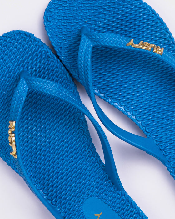 womens-flip-out-thong-in-azure-blue