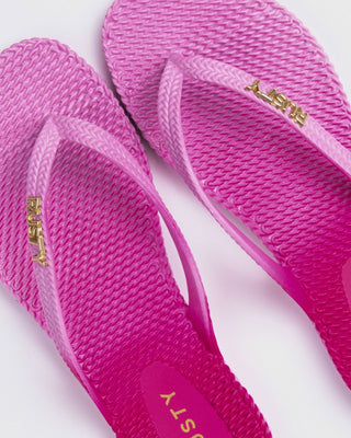 Womans Palm Springs Thong in Fondant Pink / Fuchsia Pink