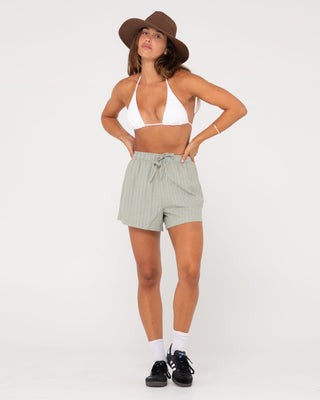 Womans Gisele Straw Hat in Chocolate 1