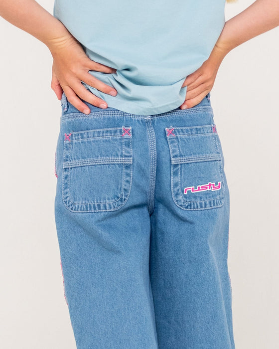 girl-wearing-flip-girl-low-rise-jean-in-middy-blue-pink-1
