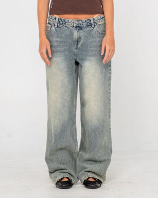 Woman wearing Bethany Baggy Low Rise Jean in Dirty Dawg