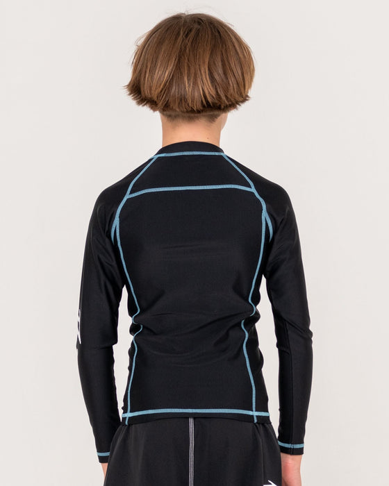 boy-wearing-gnaraloo-long-sleeve-surf-top-boys-in-black