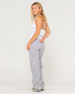 Woman wearing Emma Cut Out Skimmer Tank in White