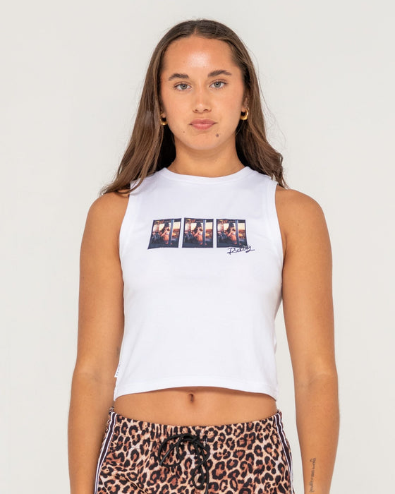 woman-wearing-crossroads-fitted-tank-in-egret