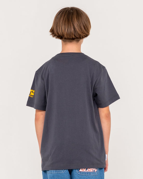 boy-wearing-jetsetter-tee-boys-in-carbon