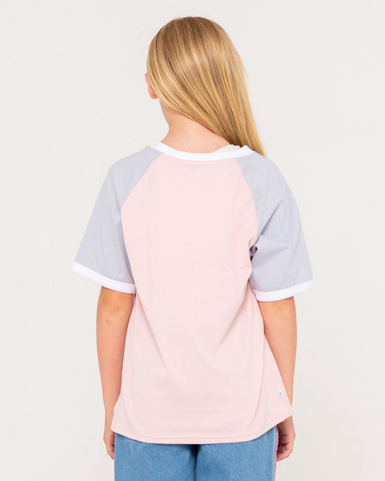 girl-wearing-beau-colourz-oversized-tee-girls-in-pink-blue