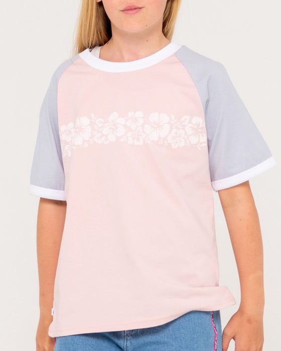 girl-wearing-beau-colourz-oversized-tee-girls-in-pink-blue