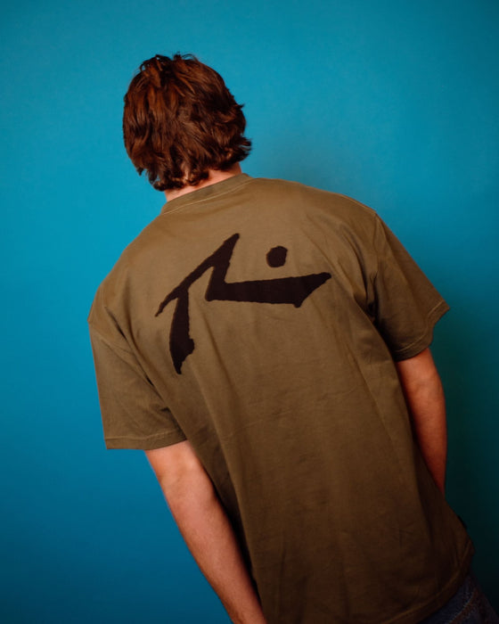 man-wearing-competition-short-sleeve-tee-in-savanna