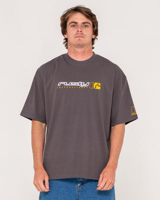 Man wearing Jetsetter Short Sleeve Tee in Coal