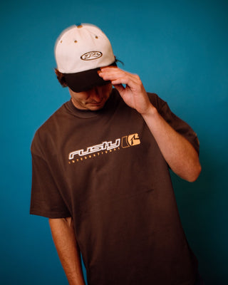 Man wearing Jetsetter Short Sleeve Tee in Coal