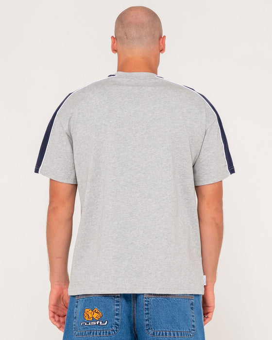 man-wearing-alonso-short-sleeve-tee-in-grey-marle