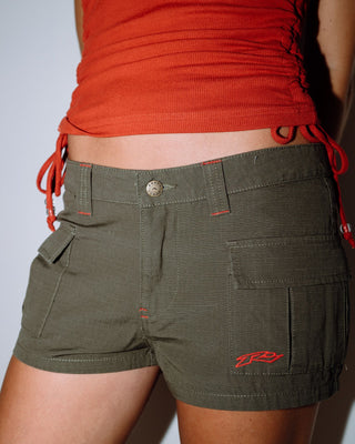 Woman wearing Tempo Low Rise Ripstop Cargo Short in Shadow Army