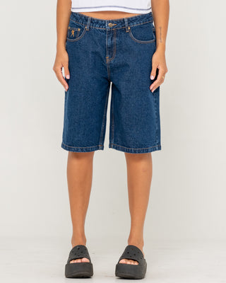 woman-wearing-bethany-baggy-low-rise-jort-in-deep-sea-blue