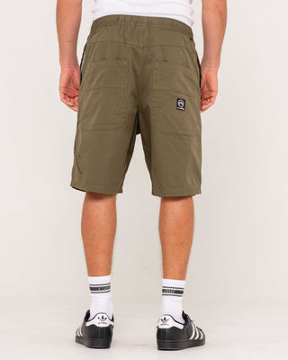 Man wearing Wear Eva DIY Elastic Short in Shadow Army