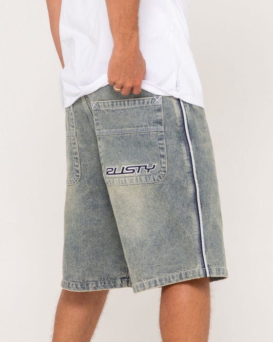 man-wearing-flip-daddy-draggin-jort-dirty-dawg-in-dirty-dawg