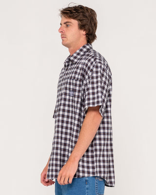 Man wearing Worldwide Curved Hem Short Sleeve Shirt in Carbon