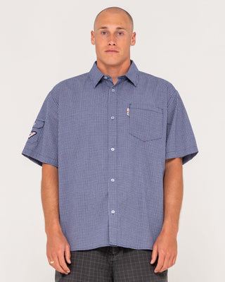 Man wearing Stasha Pocket Short Sleeve Shirt in Navy Blue