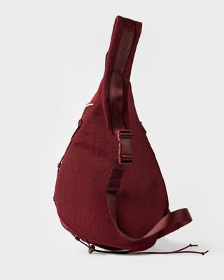Womens Free Run Nylon Sling Backpack in Burgundy