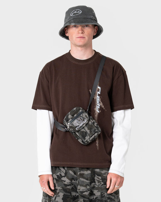 mens-rambo-camo-crossbody-bag-in-grey-camo-1