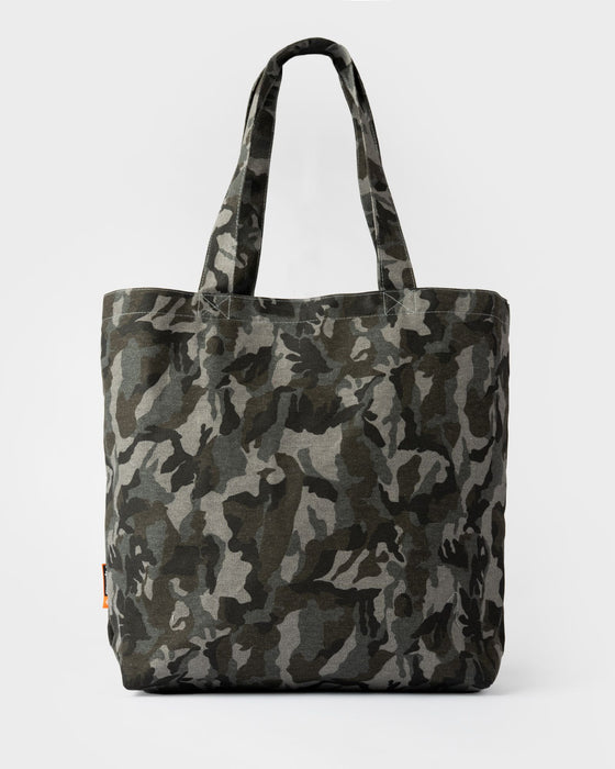 mens-rambo-camo-tote-bag-in-grey-camo-1