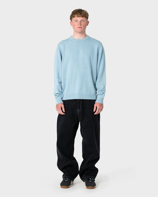 Man wearing Turbo 2.0 Baggy Jean in Black Out / Blue