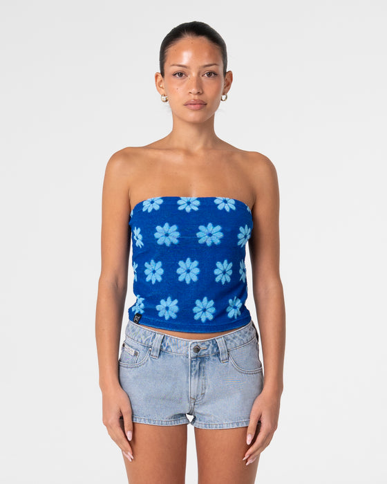 woman-wearing-bloom-towelling-skimmer-tube-top-in-royal-blue-blue