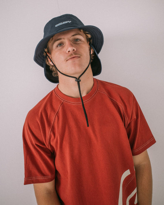mens-carbon-bucket-hat-in-navy-blue