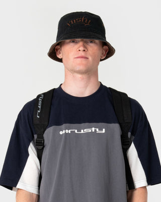 Mens Scream Reversible Bucket Hat in Black