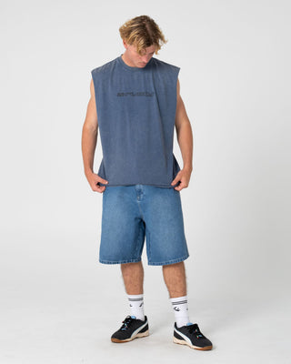 Man wearing Fragment Muscle in Atlantic Blue