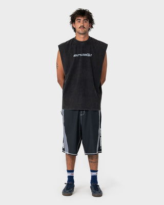 Man wearing Fragment Muscle in Black