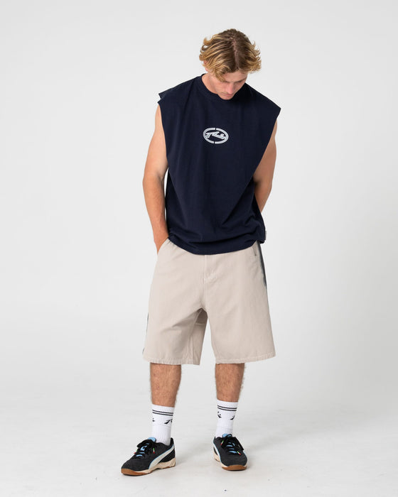 man-wearing-turbo-muscle-in-navy-blue