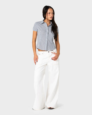 Woman wearing Work It Low Rise Cargo Pant in Snowy White