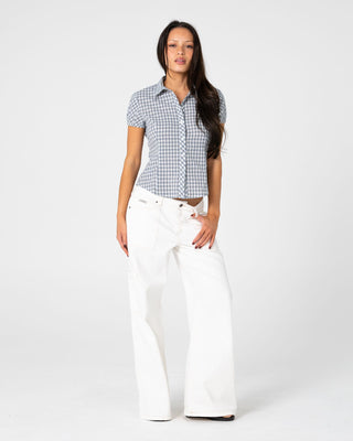 Woman wearing Work It Low Rise Cargo Pant in Snowy White