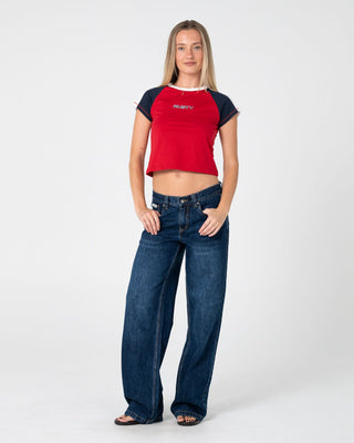 Woman wearing Suzy Straight Low Rise Jean 2.0 in Walk Of Shame