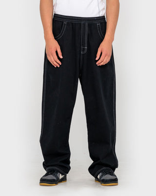 Man wearing Flip Daddy Elastic Pant in Black