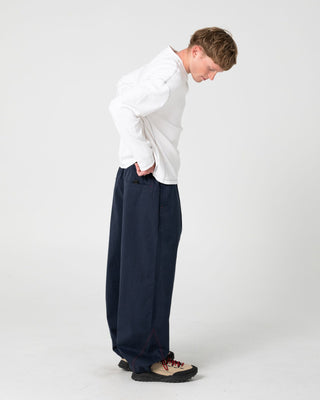 Man wearing Bullistic Elastic Pant in Navy Blue