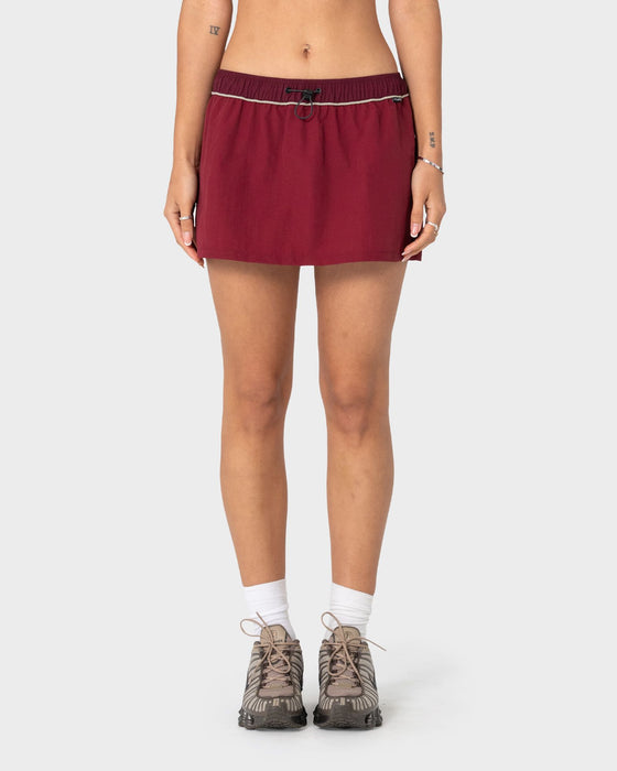 woman-wearing-breezy-wind-cheater-mini-skirt-in-cranberry