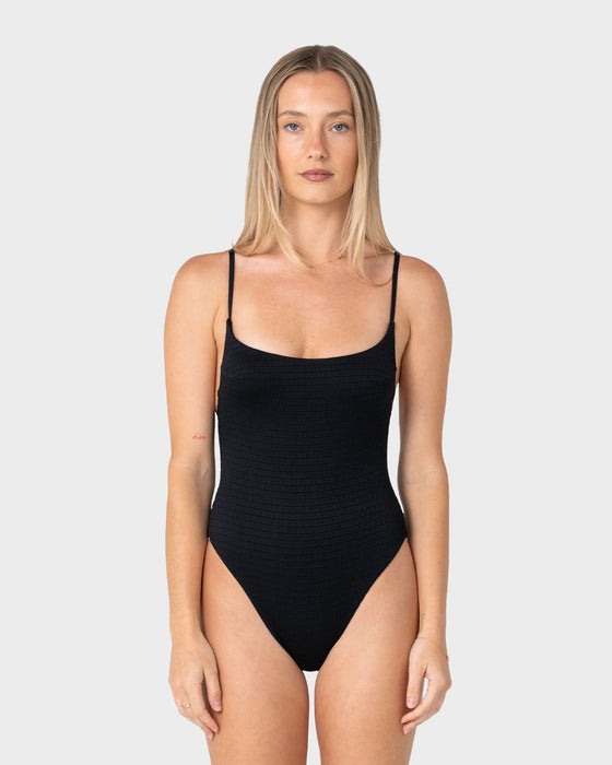 woman-wearing-cedar-hi-leg-one-piece-in-black