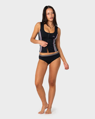 woman-wearing-farrah-booty-bikini-bottom-in-black-pink