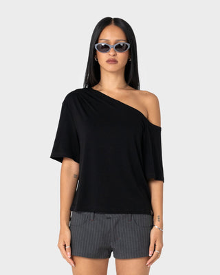 Woman wearing Sally Slouch Off Shoulder Tee in Black