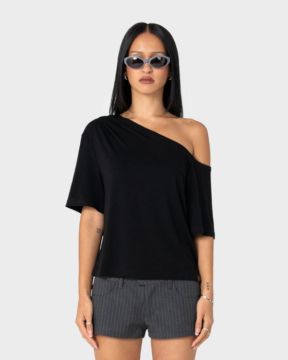 woman-wearing-sally-slouch-off-shoulder-tee-in-black