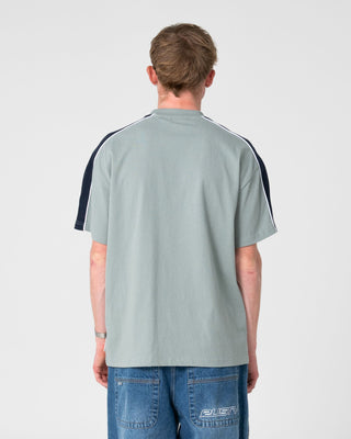 Man wearing Alonso 3.0 Short Sleeve Tee in Slate